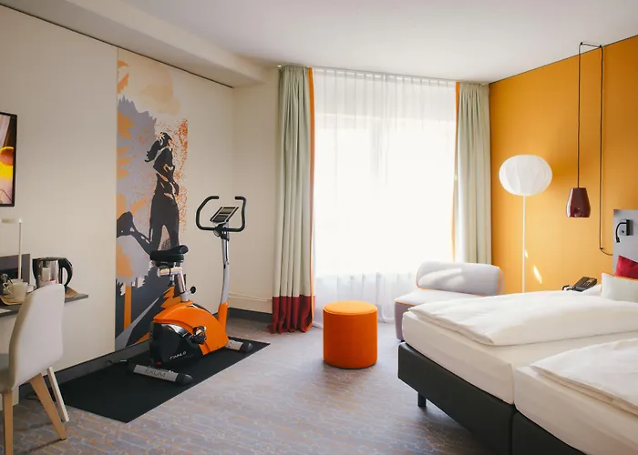 Vienna House Easy By Wyndham 4*