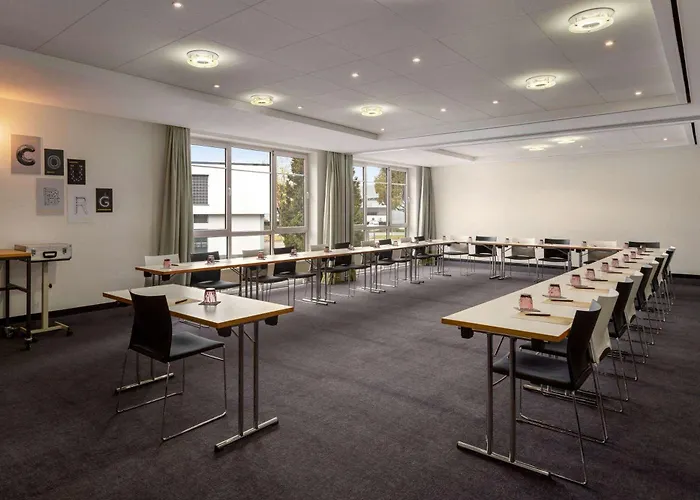 Vienna House Easy By Wyndham 4*
