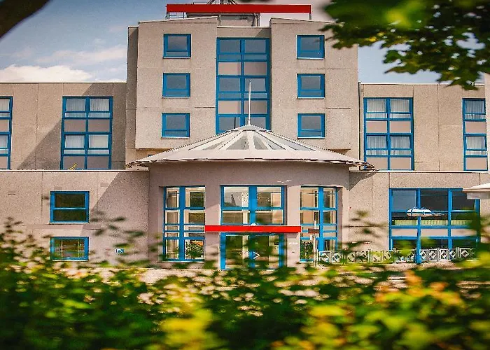 Hotel Vienna House Easy By Wyndham 4*
