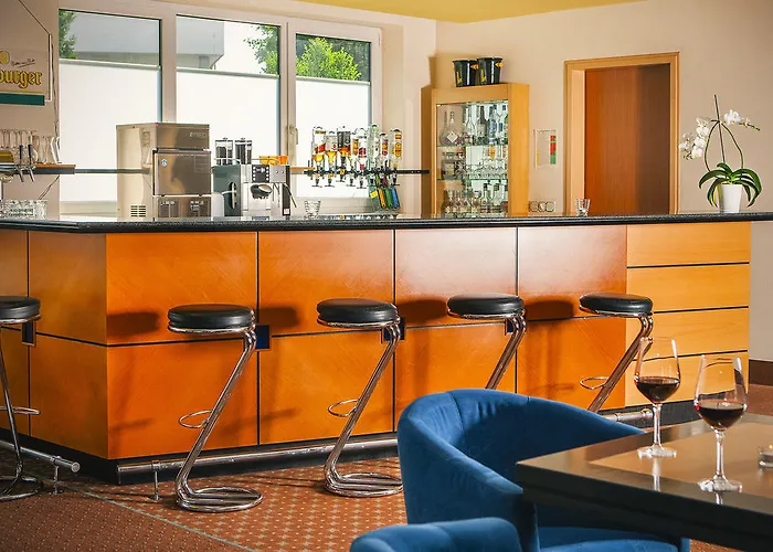 Hotel Vienna House Easy By Wyndham 4*