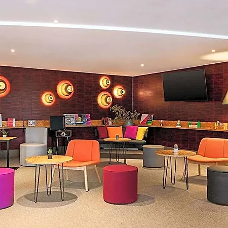 Vienna House Easy By Wyndham Ξενοδοχείο 4*