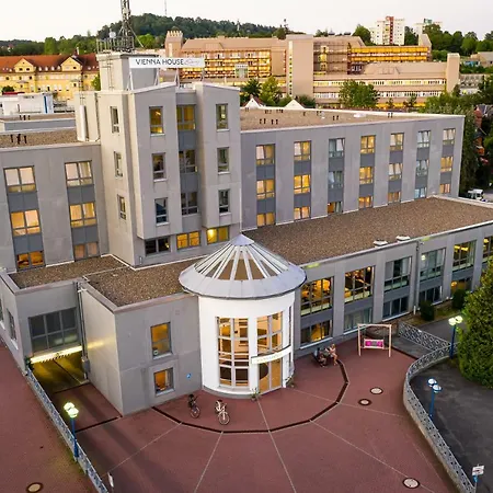 Vienna House Easy By Wyndham Hotel 4*